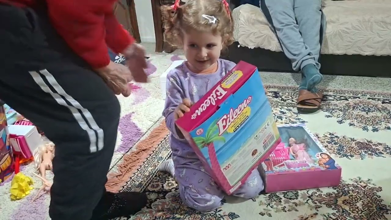 Аслитощ  сегодня получила подарки 🎁 от папы. #детивидео#подарки#keşfet#