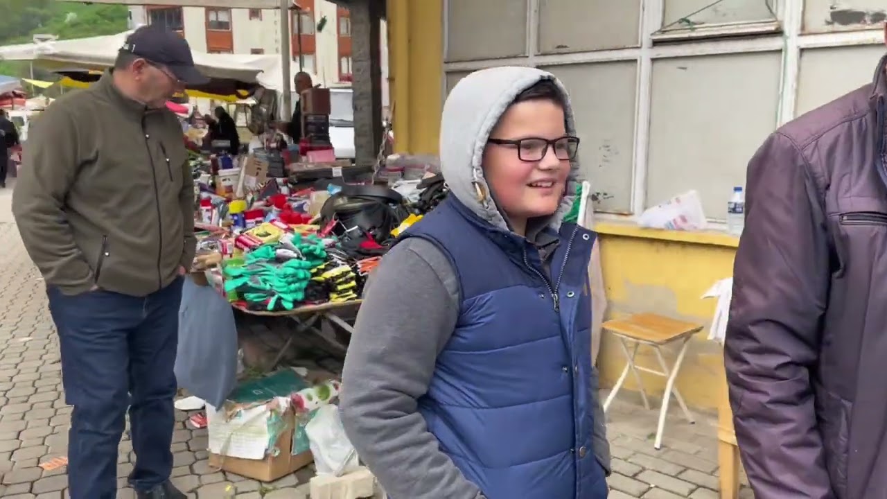 04.04.2025 BAYRAM SONRASI YALIKÖY PAZAR YERİ…
