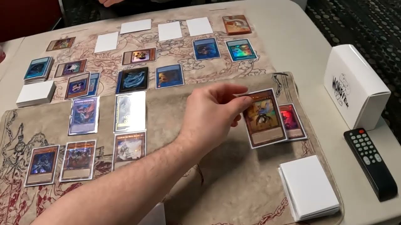 Yu-Gi-Oh! | Опыт местных жителей | Эпизод 23 | Брендированная Деспия против Вкусной Три-Бригады