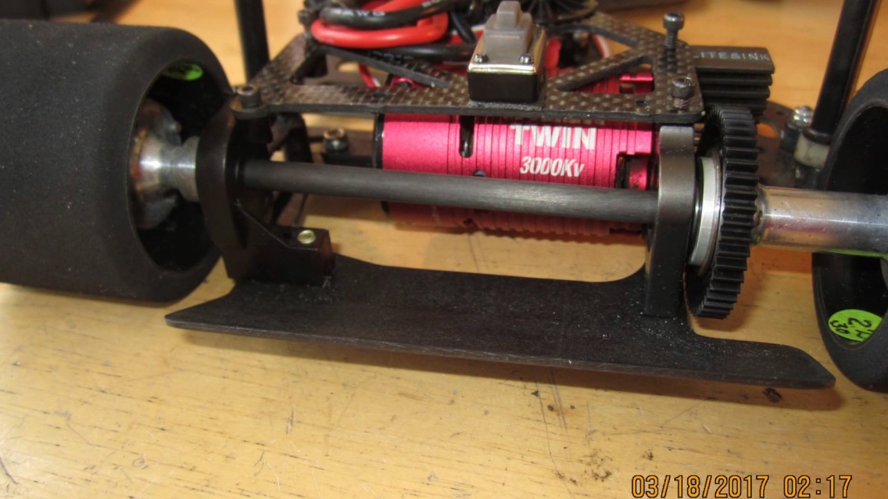 RC10L GARY INSTALLING A DYNAMITE TWIN TAZER 3000KV BRUSHLESS MOTOR...My Slideshow