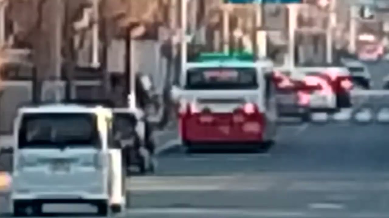 北九州市営🈺バス朝運行若戸大橋方面戸畑駅元都営バス706