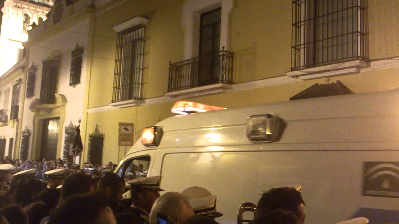 Ambulancia cofrade 2
