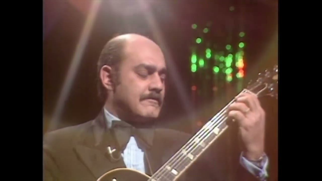 Joe Pass - Do Nothin' Till You Hear From Me