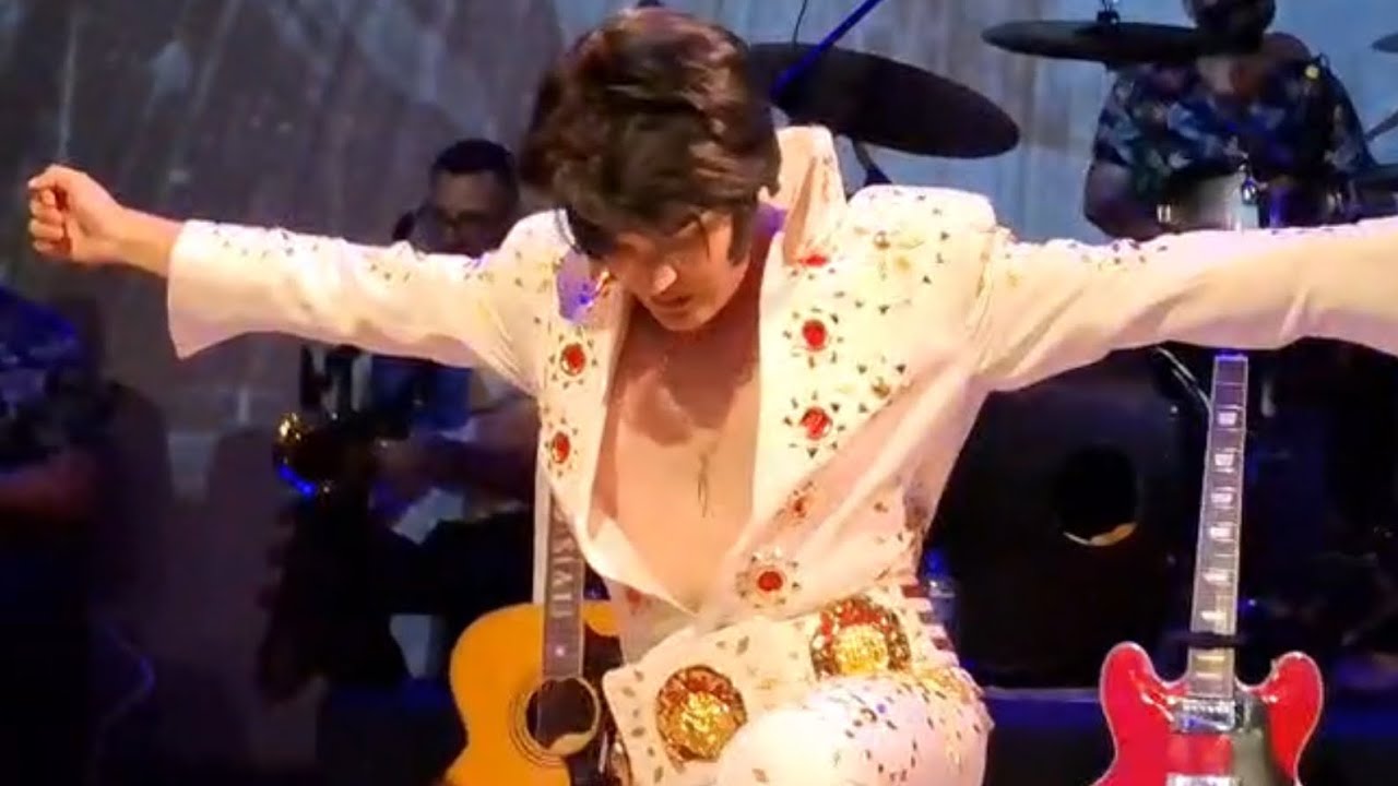 Elvis Presley- Suspicious Mind (Elvis Andriolo Cover) 