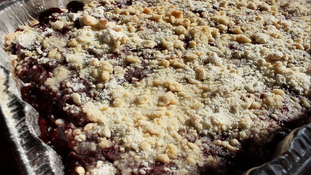 D'Licious Cherry Streusel