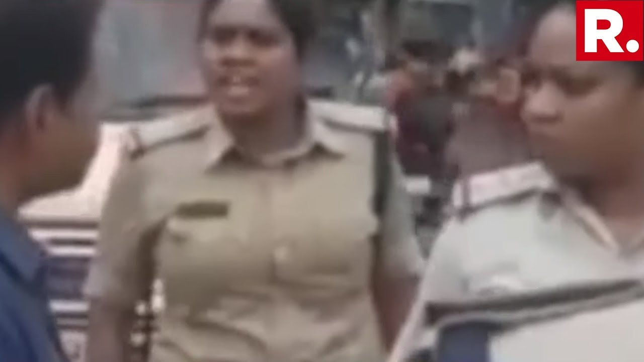 Madhya Pradesh Women Police Officers Confront Journalist For Peddling Fake News
