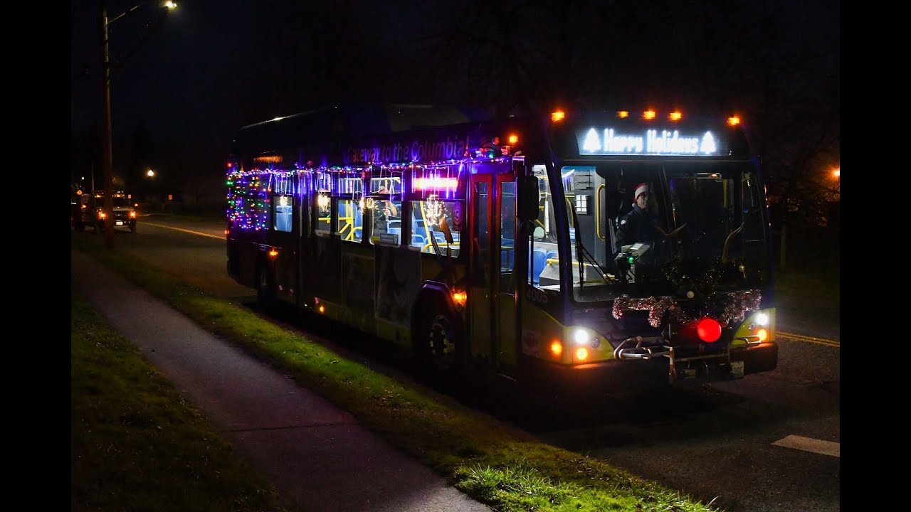 Making a Holiday Bus