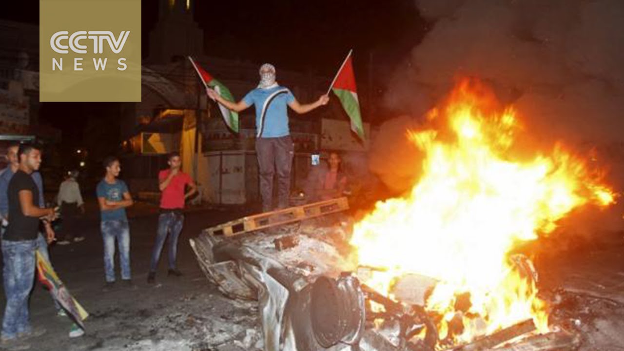 Palestinian gunman kills one, wounds 11 in Israel