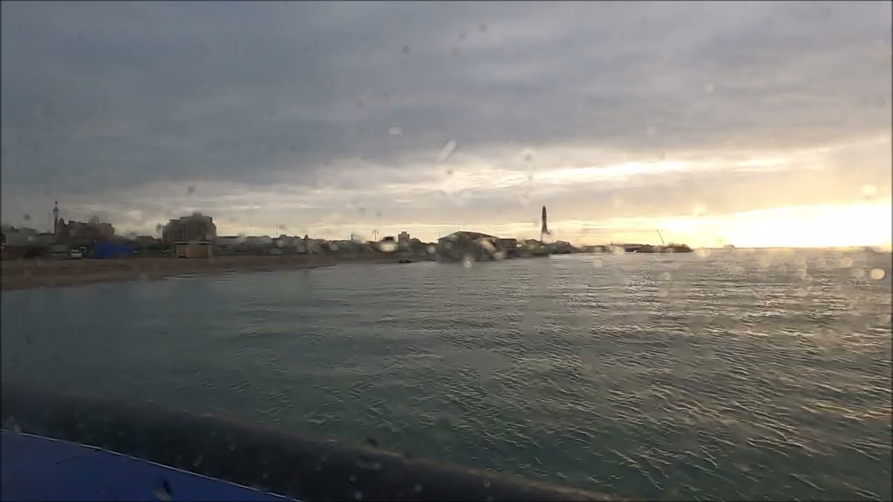 Hovertravel Hovercraft Ride From Ryde, Isle Of Wight To Southsea, Portsmouth - December 2022 #ryde