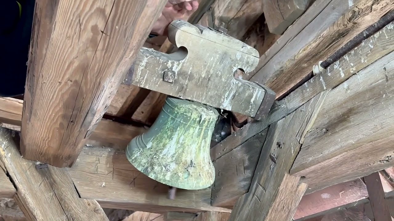 Babiná (SK), kostol sv. Matúša - zvony