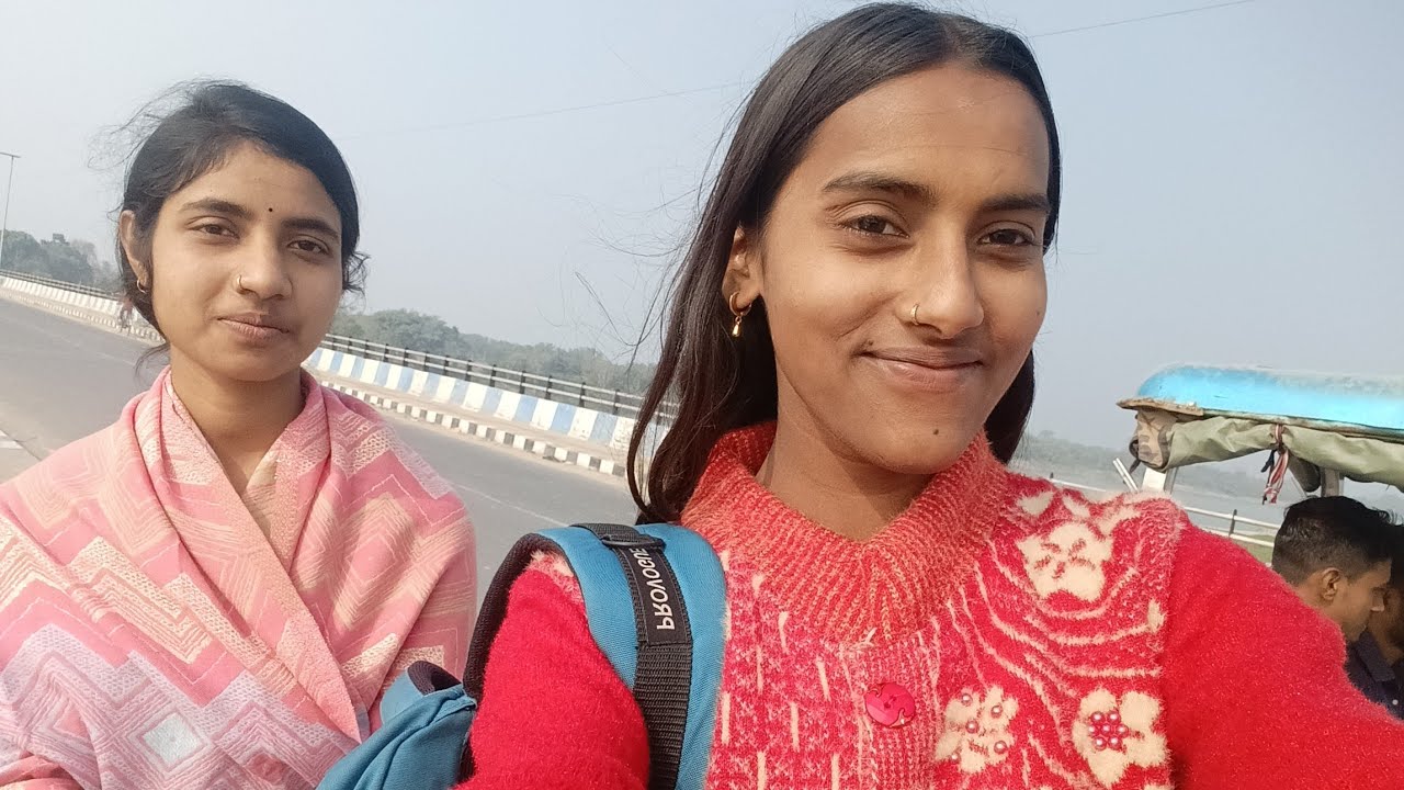 Birthday girl 💙 Chhele dekha Kobe chharbi re...😃 SHILA MANDAL 💙#9thfebruary #bestfriend #birthday 