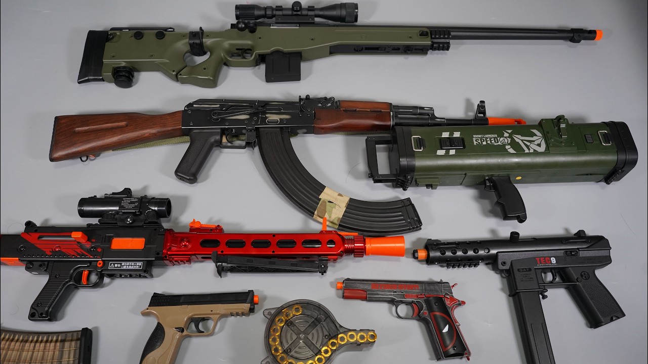 Shell ejecting MG42 or MG3 and AK47 ToyGun Airsoft Nerf Gun POV Reload Realistic Toy Guns Collection