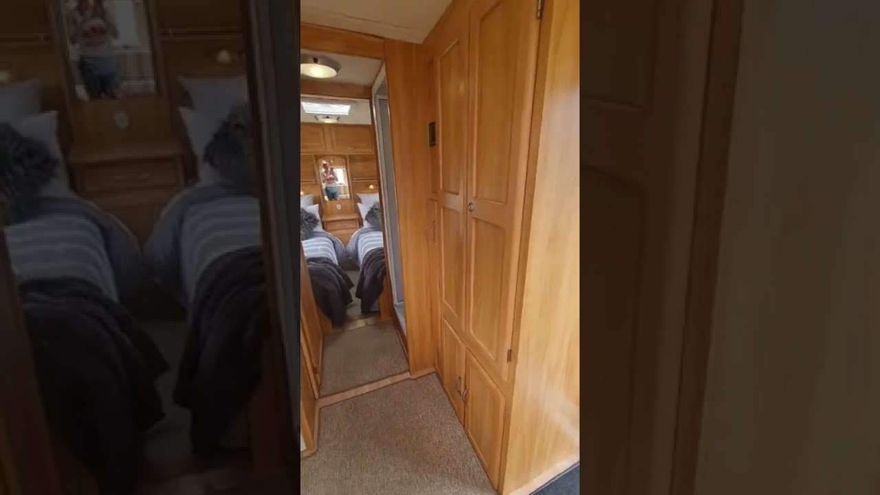 Fleetwood Volante 560 4 2005 Caravan
