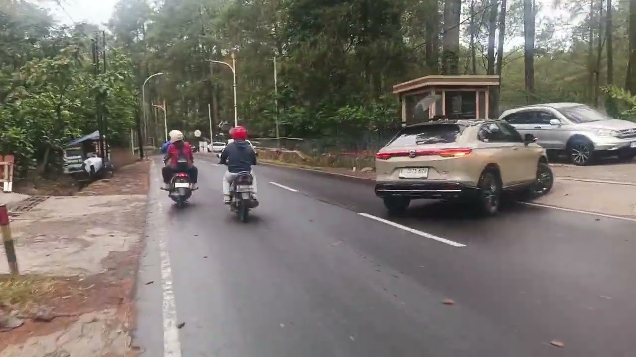 Perjalanan aku ke bandung