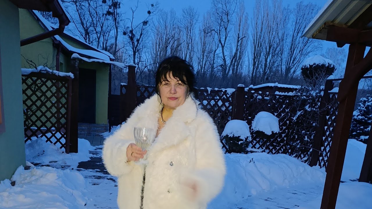У каналі Квітка папороті. відбувається прямий ефір.