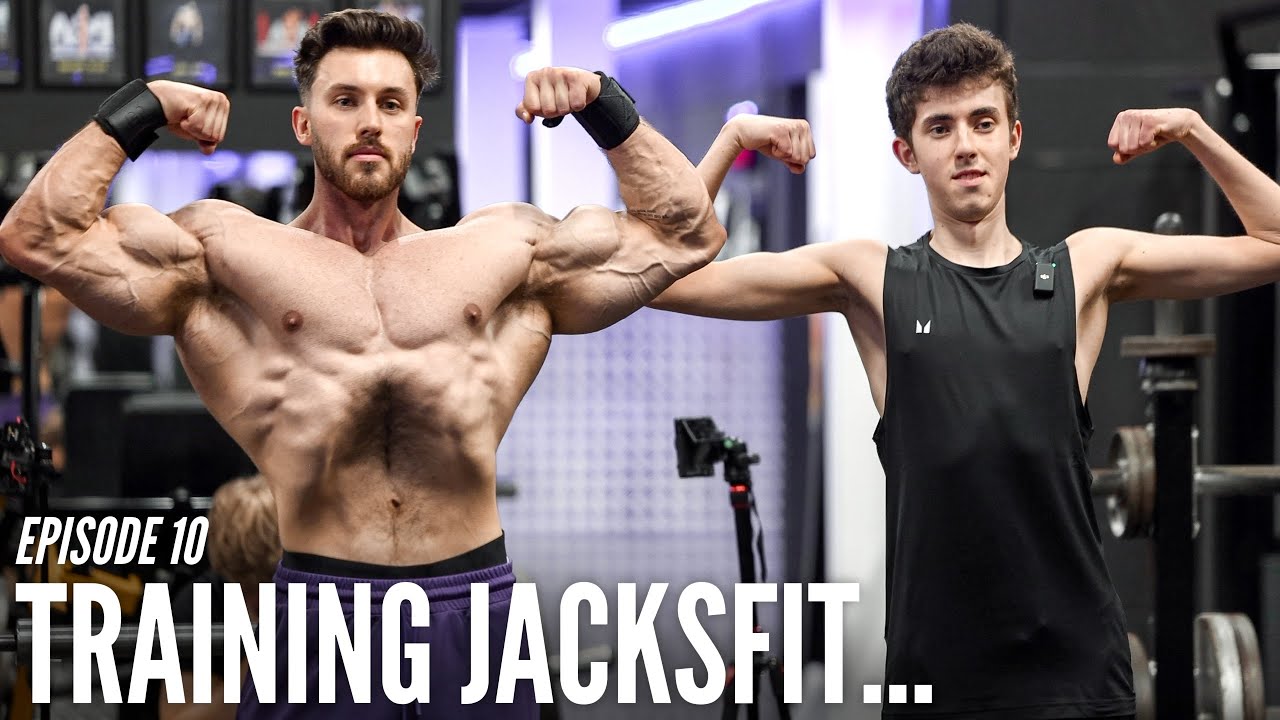 Training Chest W/ Jacksfit NATTY VS ENHANCED Skinny Kid Bulking...
