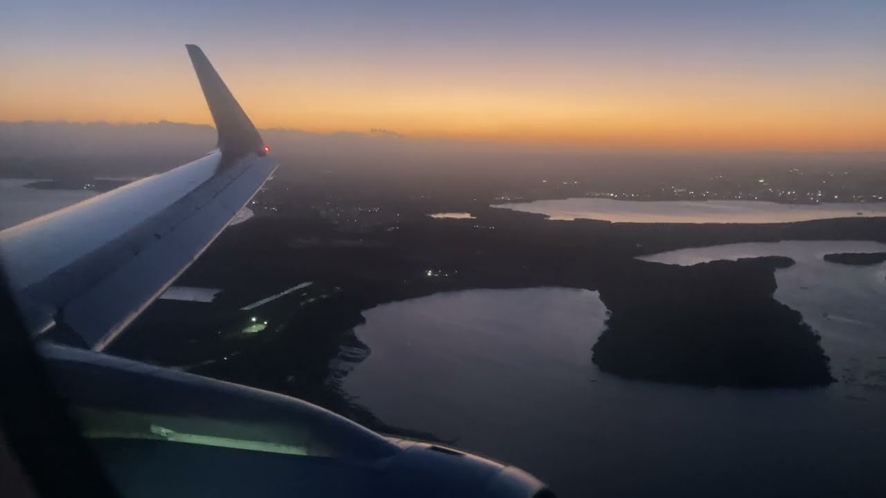 Jetstar Airbus A320-200 JQ532 Landing at Sydney