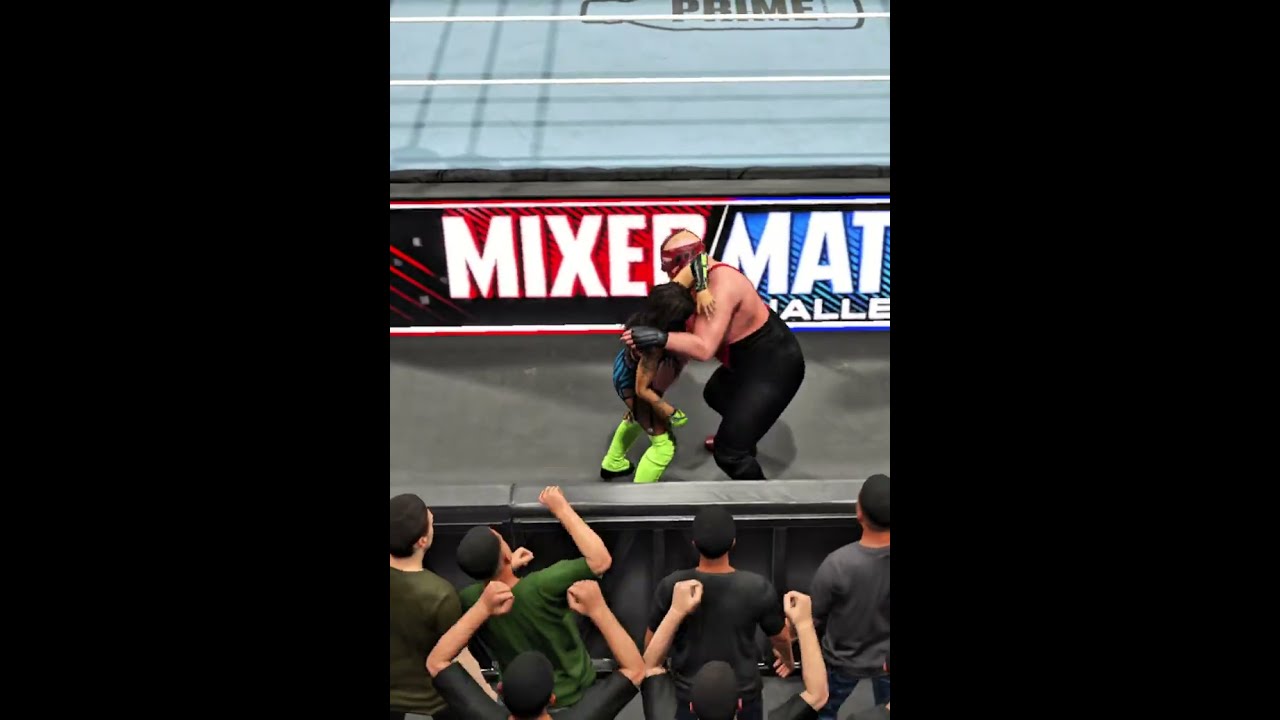 😱 Yeh Move Galti Se Lag Gaya! | WWE Shocking Moment
