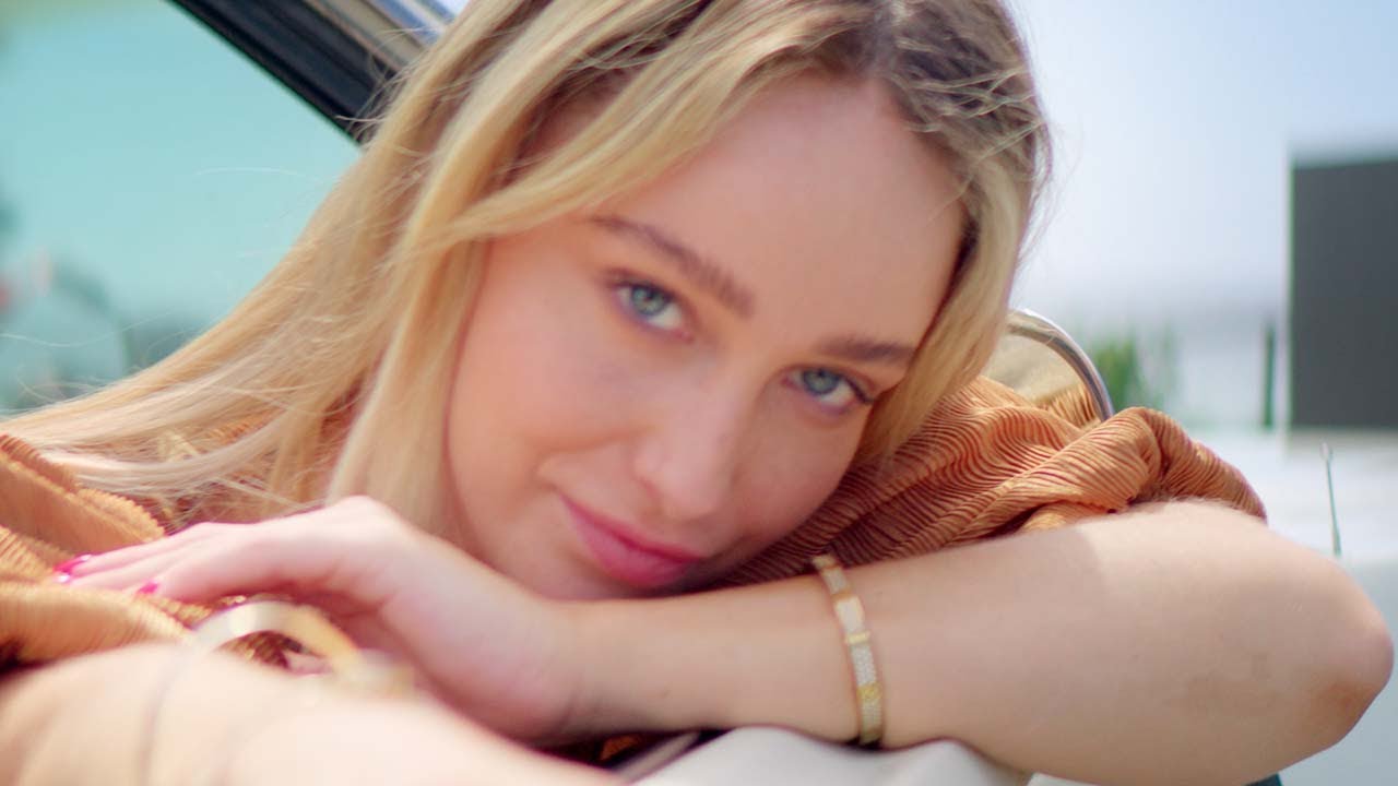 Ultra Widescreen - BMPCC4K (Vazen 40mm 1.8x in 16:9) - Brooklyn Kelly