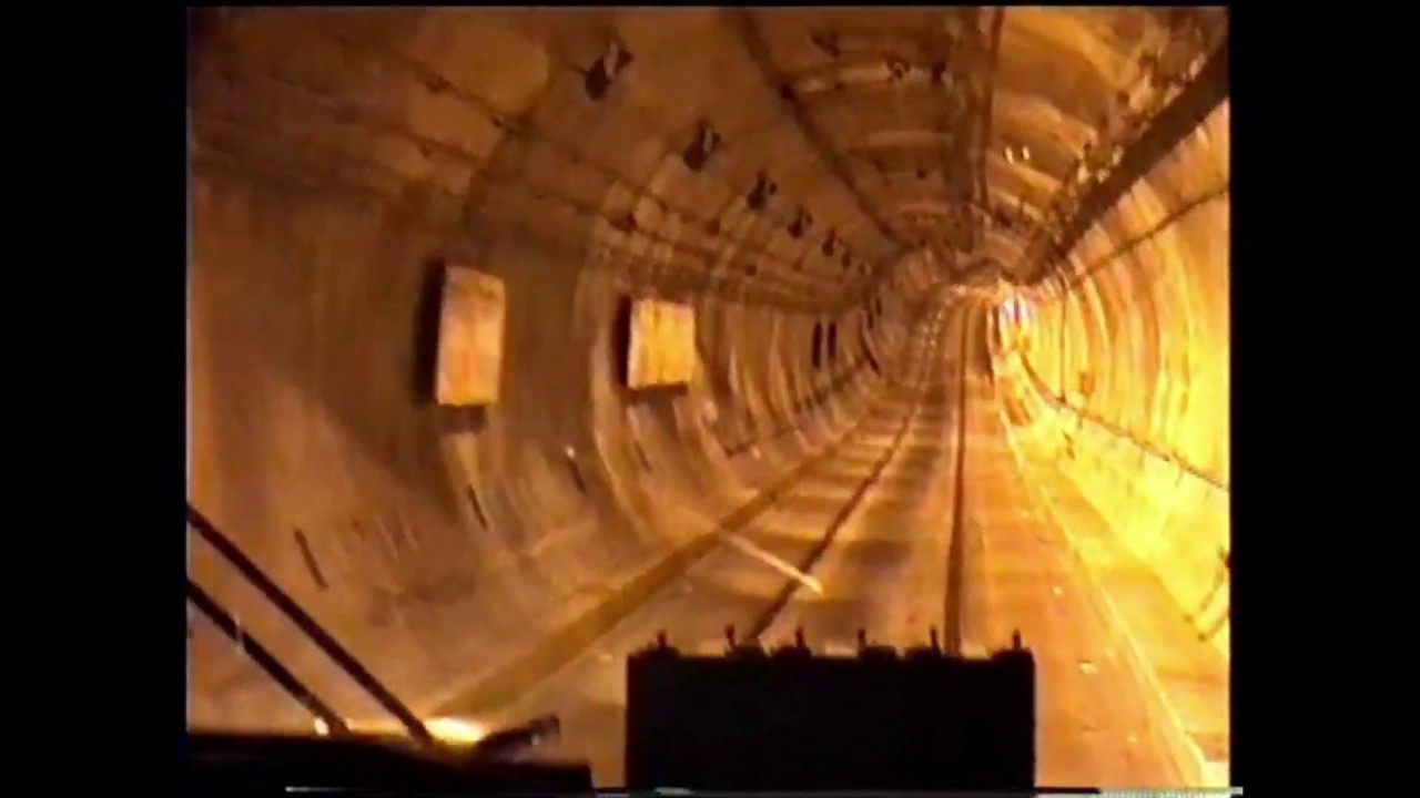 Seattle Bus Tunnel   Head End View   July 2002