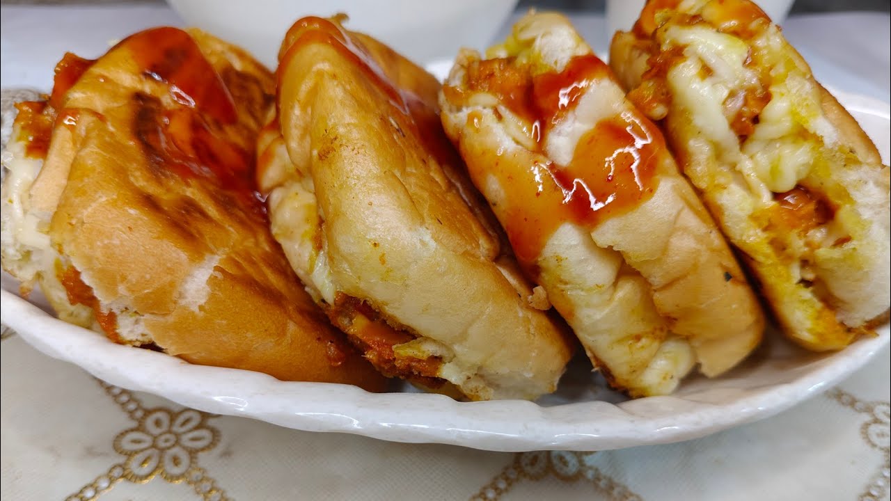 Ahmedabad famous street food chicken Dabeli # yummy fast food recipe # yummy chicken Dabeli 