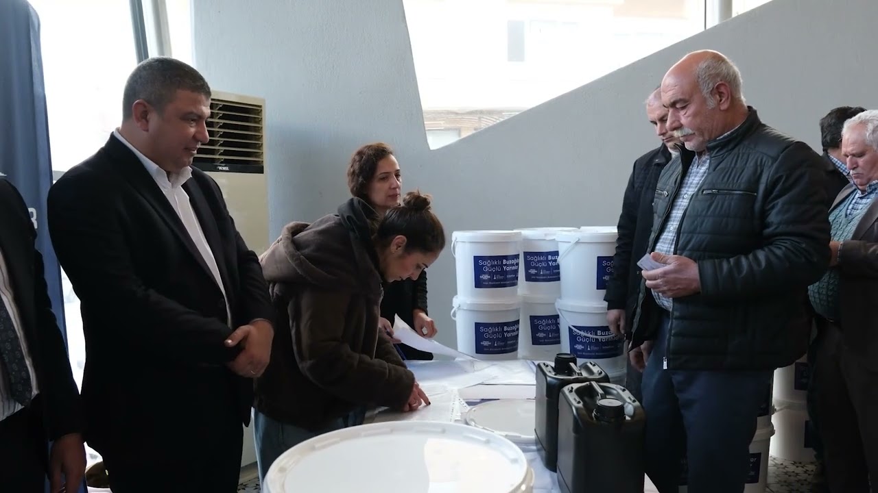 Tire’de Üreticiye Büyük Destek: Şap Hastalığına Karşı “Buzağı Kiti” Dağıtıldı