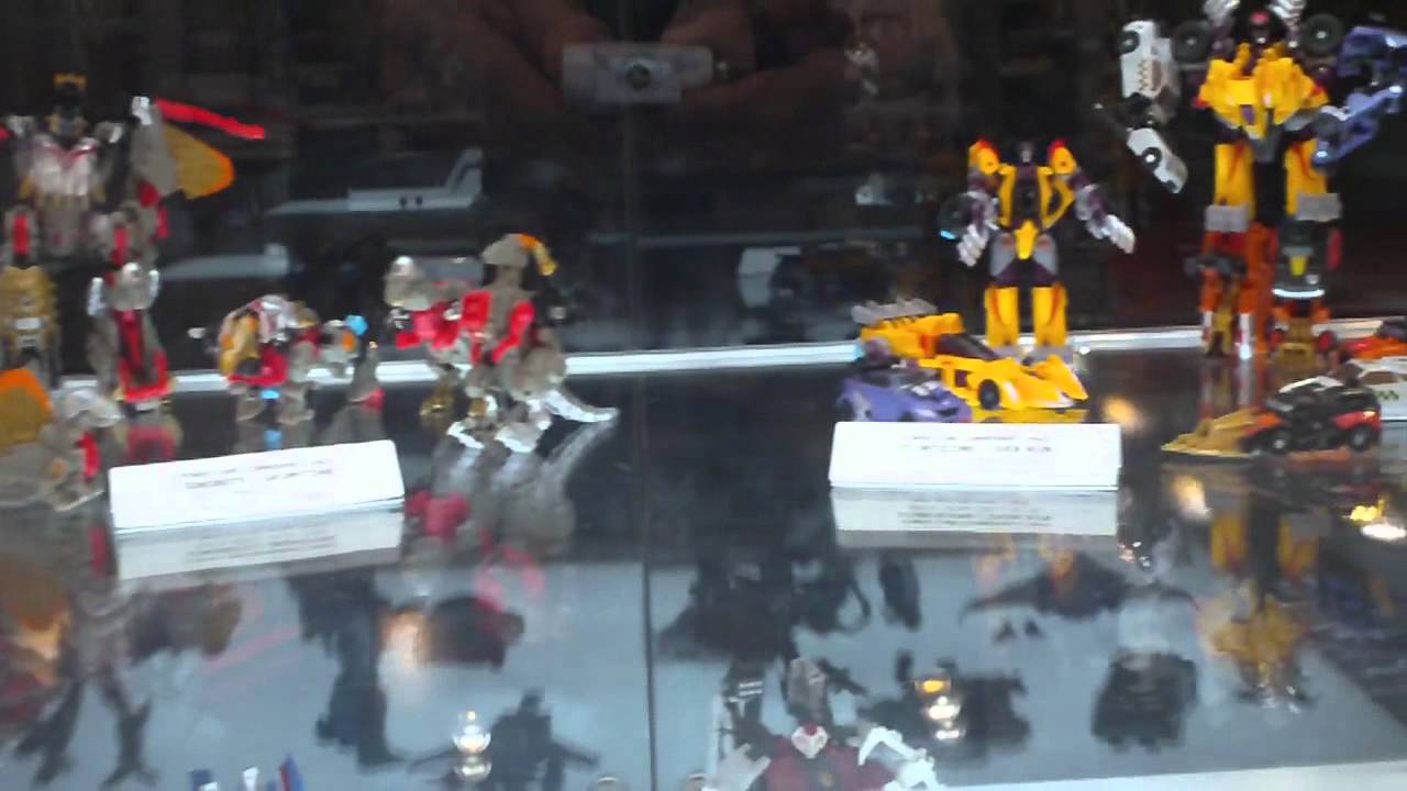 Botcon '11 RtS Legends and Scouts, PCC and HftD Deluxes