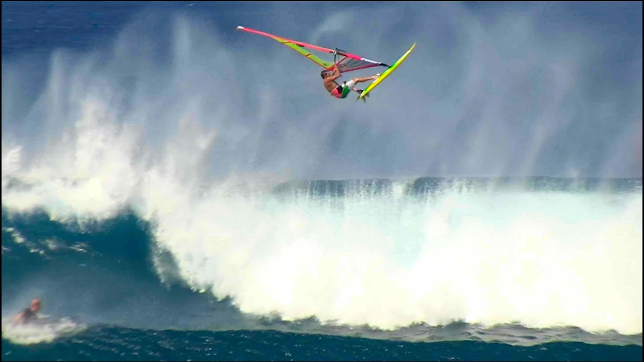 Windsurfers get HUGE air at Lanes, Hawaii