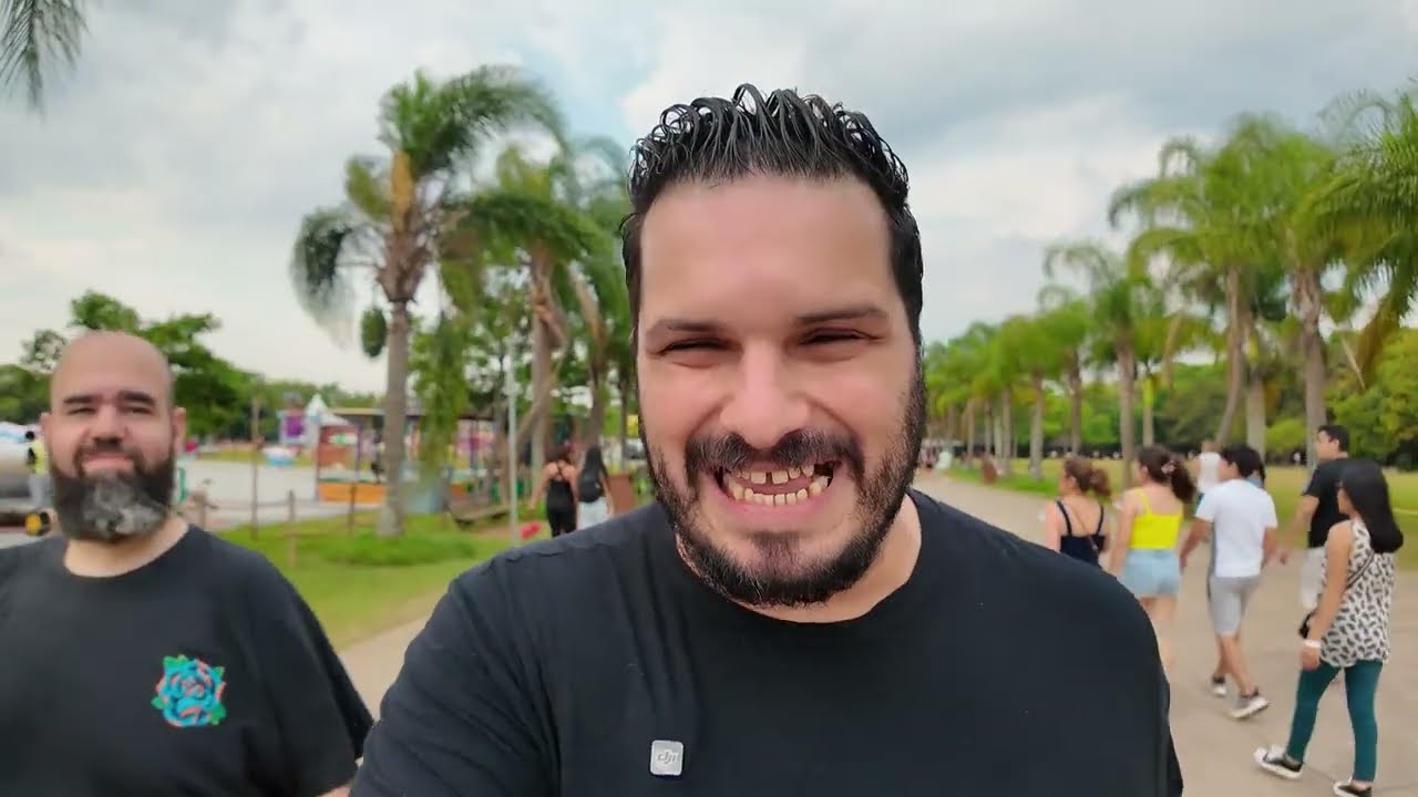 COMENDO MUITO NO FESTIVAL PERÚ MUCHO GUSTO no PARQUE VILLA LOBOS em SP