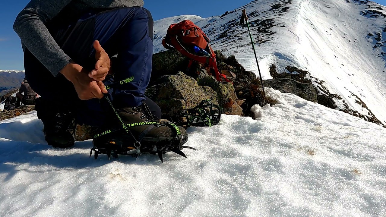 Crampons fitting