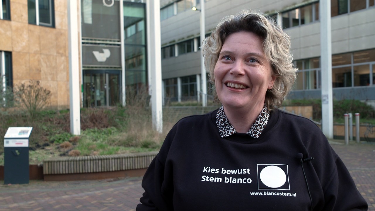 De blanco stem als protest, bij twijfel of voor de vernieuwing van het politieke systeem.