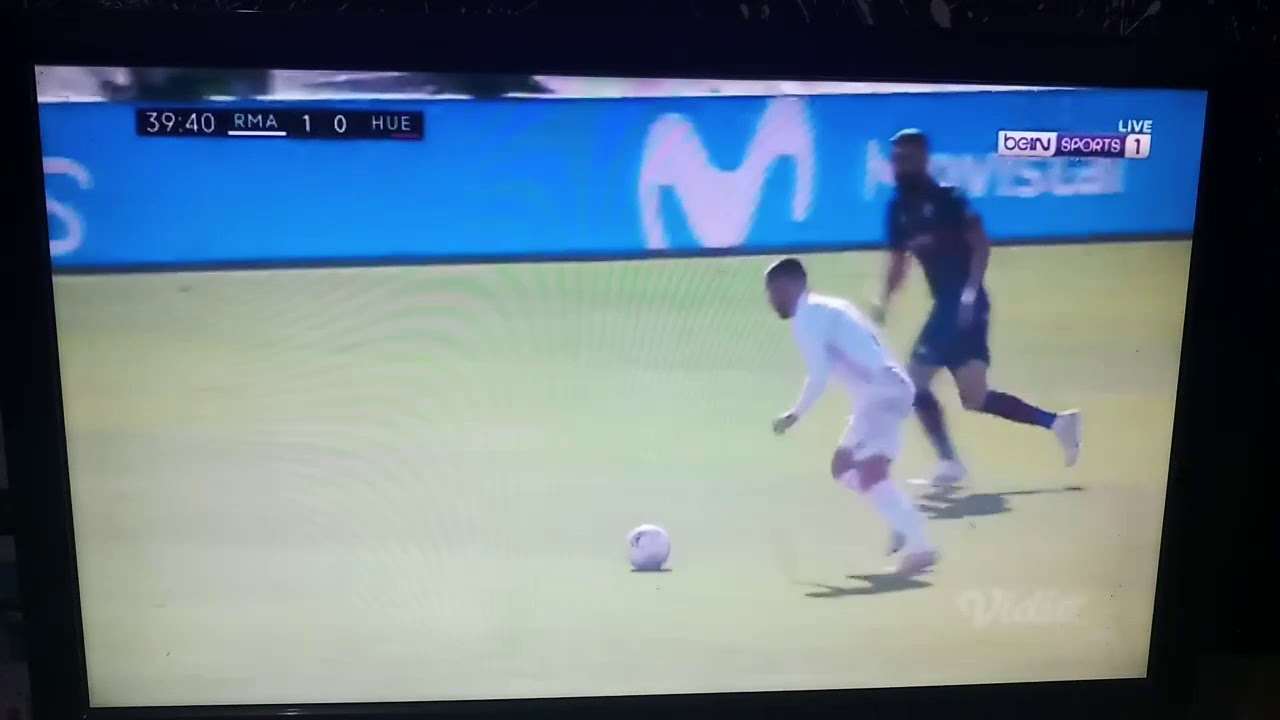 Real Madrid Vs Huesca HALFTIME 2-0
