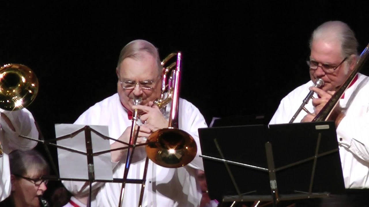 Golden Eagle Community Band plays 