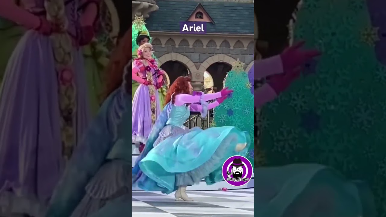 Disney &ldquo;Sisters&rdquo; | plot twist l SNL Dooneese #disney #magickingdom #SNL