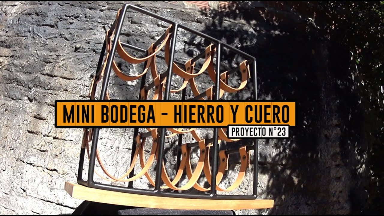 Mini Bodega - Vinoteca - Hierro y cuero.