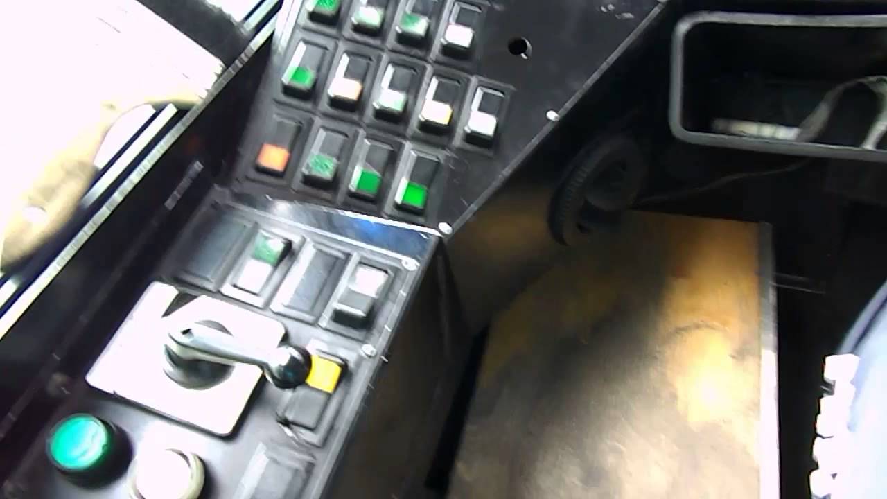 Приборная панель Volvo B10b