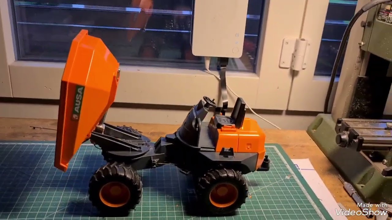 Bruder Ausa Dumper RC