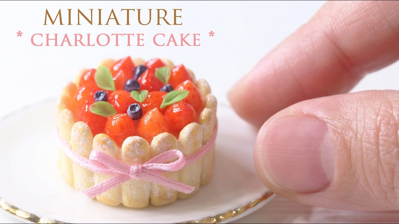 （解説字幕付）ミニチュアDIY!樹脂粘土で”いちごのシャルロットケーキ”のミニチュアスイーツをつくりました。How to make miniature cake using air dry clay.