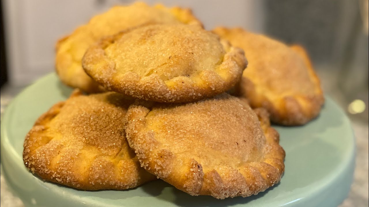 Pastelitos de Piña 🍍 | Pineapple Empanadas  |