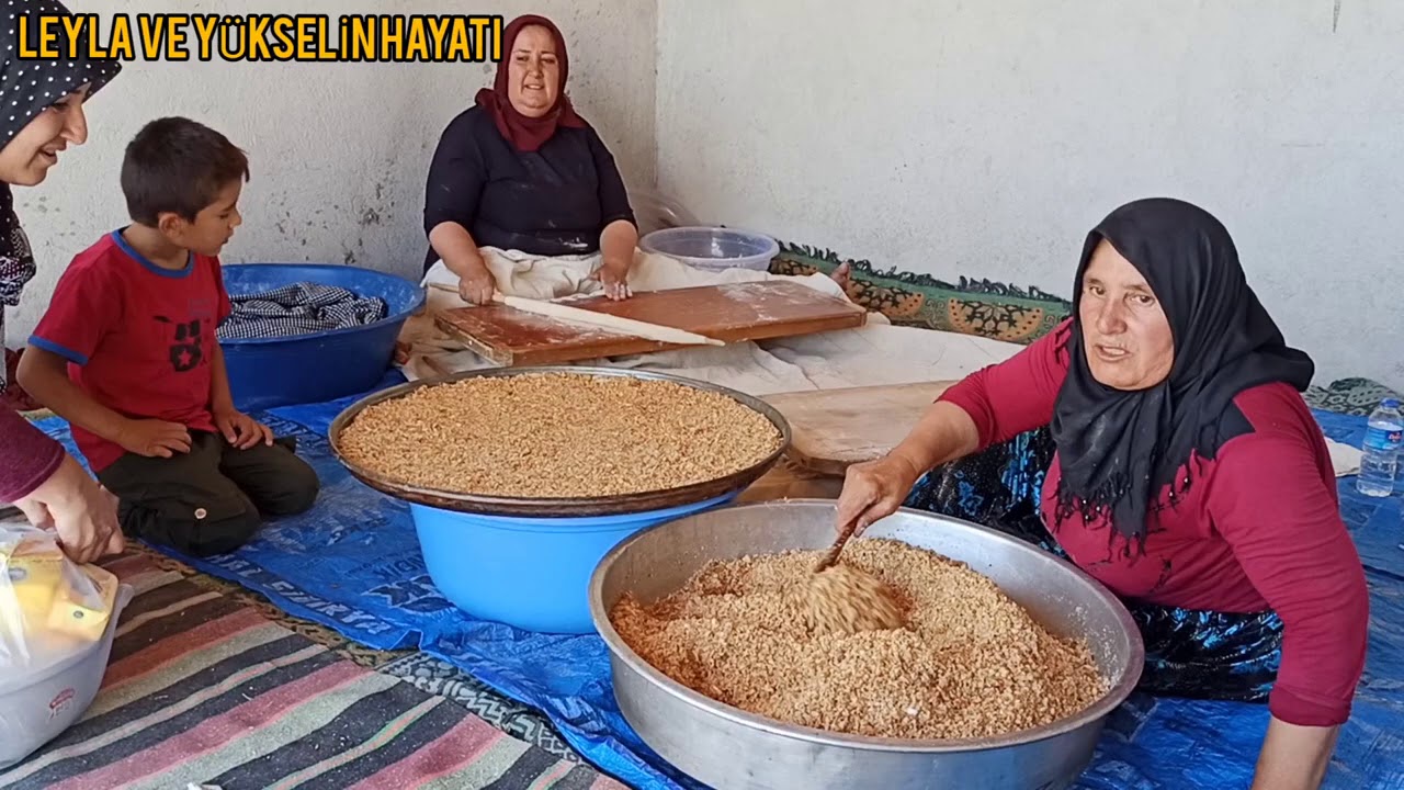 SİNİ YAPIM AŞAMASI🍪ELMAS🧕RUKİYE🧕LEYLA🧕 SİNİYİ YAPTILAR🍪SACDA PİŞİRDİK🌑