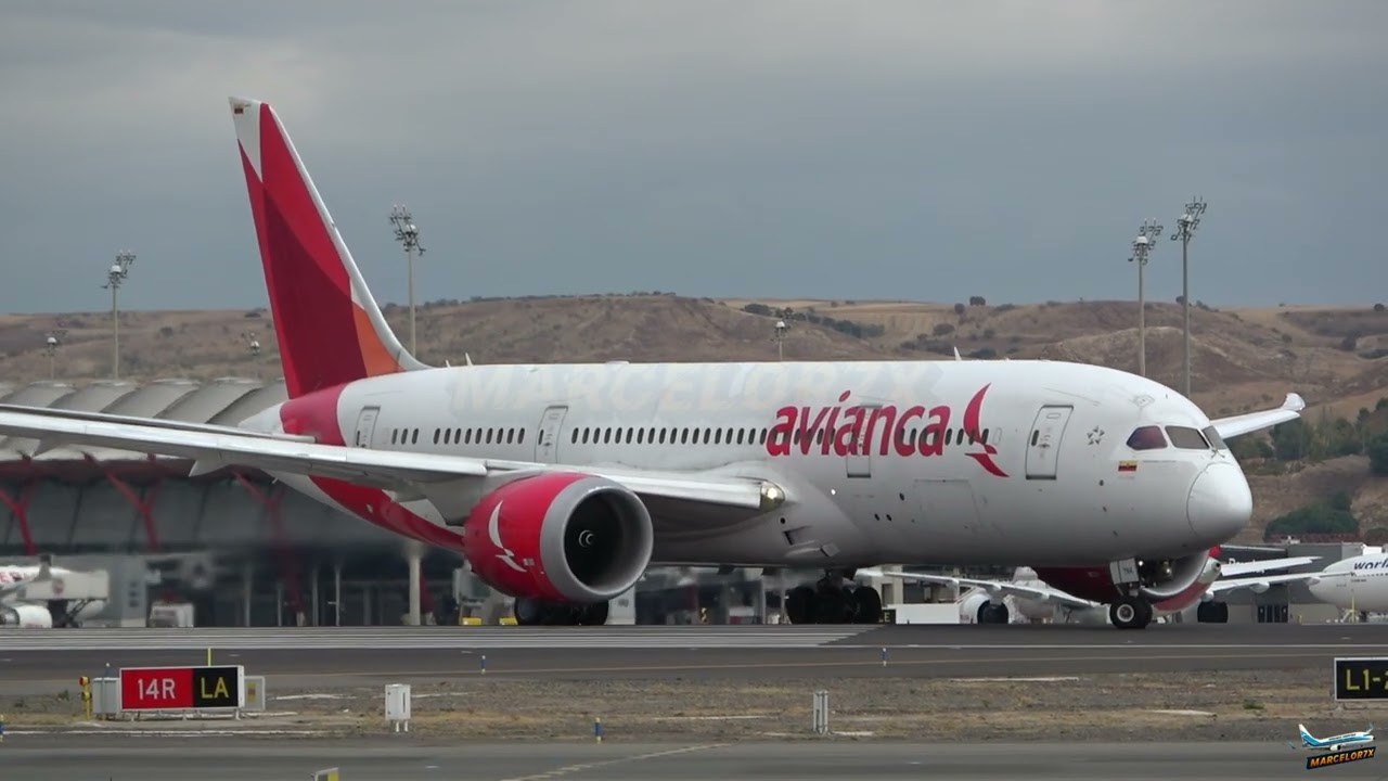 Takeoff Boeing 787-8 Dreamliner - N784AV - Avianca - Madrid Airport (MAD) - 01/11/25