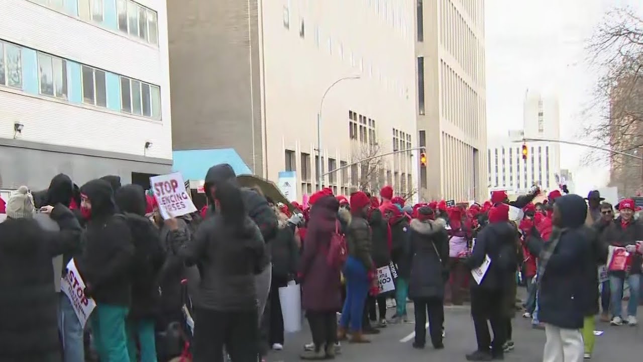 15,000 nurses strike in largest nurse walkout in NYC history