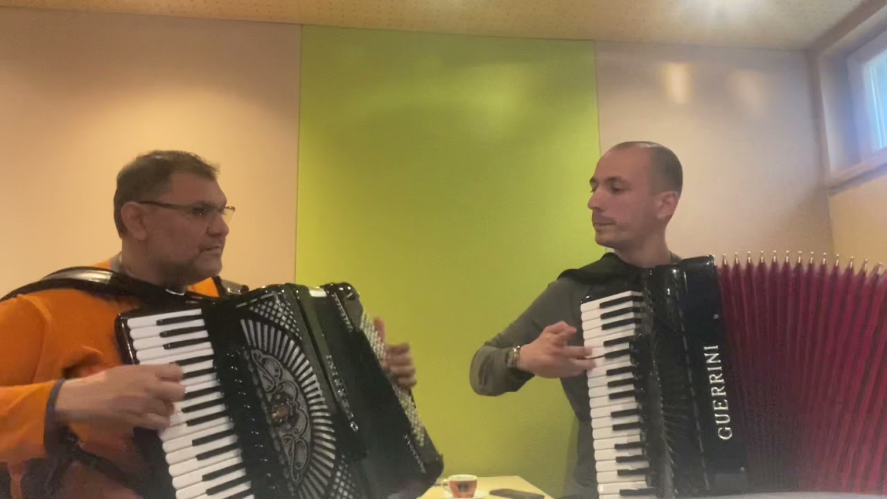 Škola Baneta Vasića / Ognjen Lazić / Kalajdžiski čoček - Lazar Panajotović