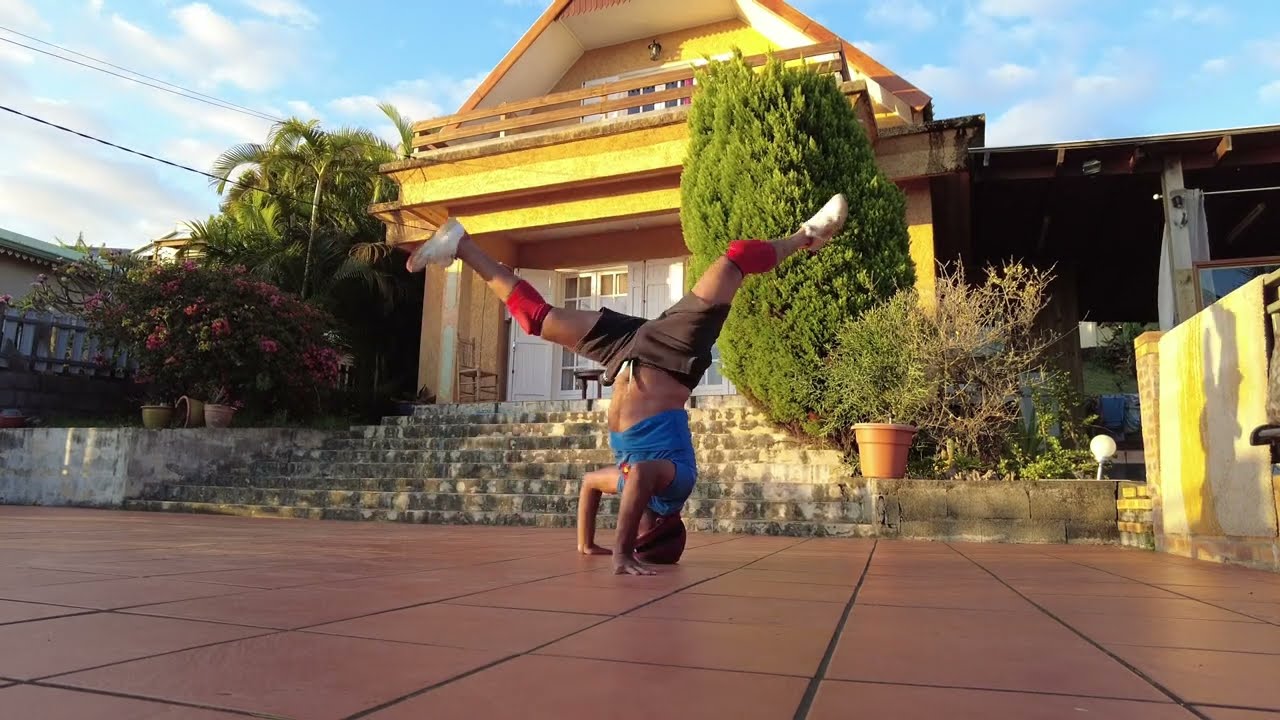 Breakdance Training to BECOME a HERO
