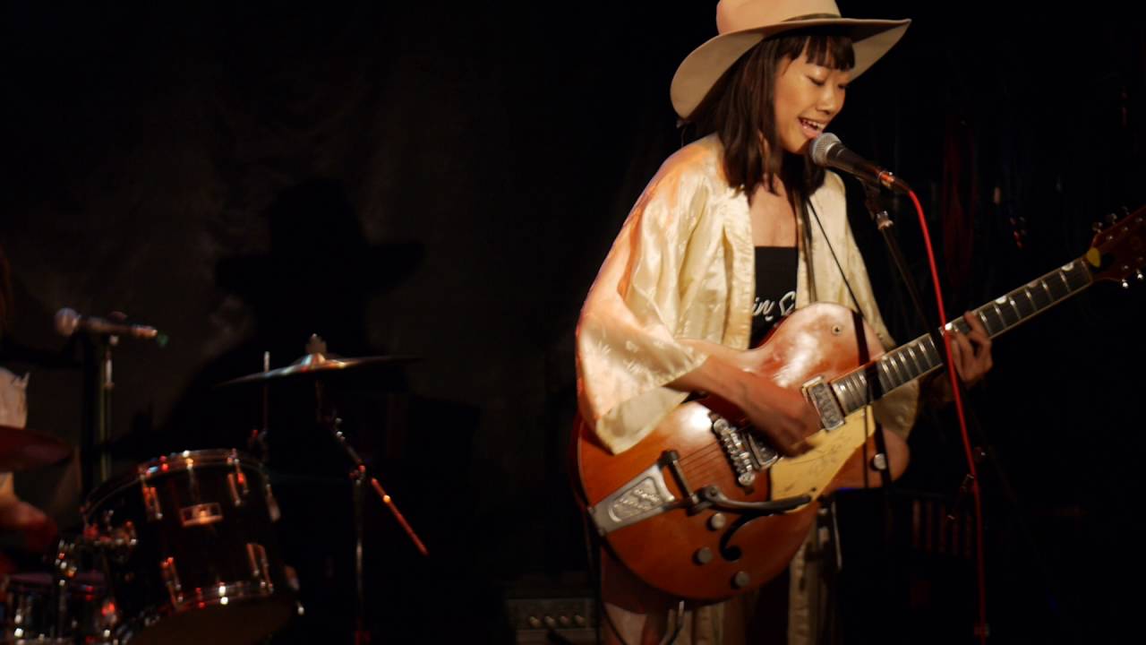 Chie and the wolf baits - 福生Chicken Shack - 2016.06.04