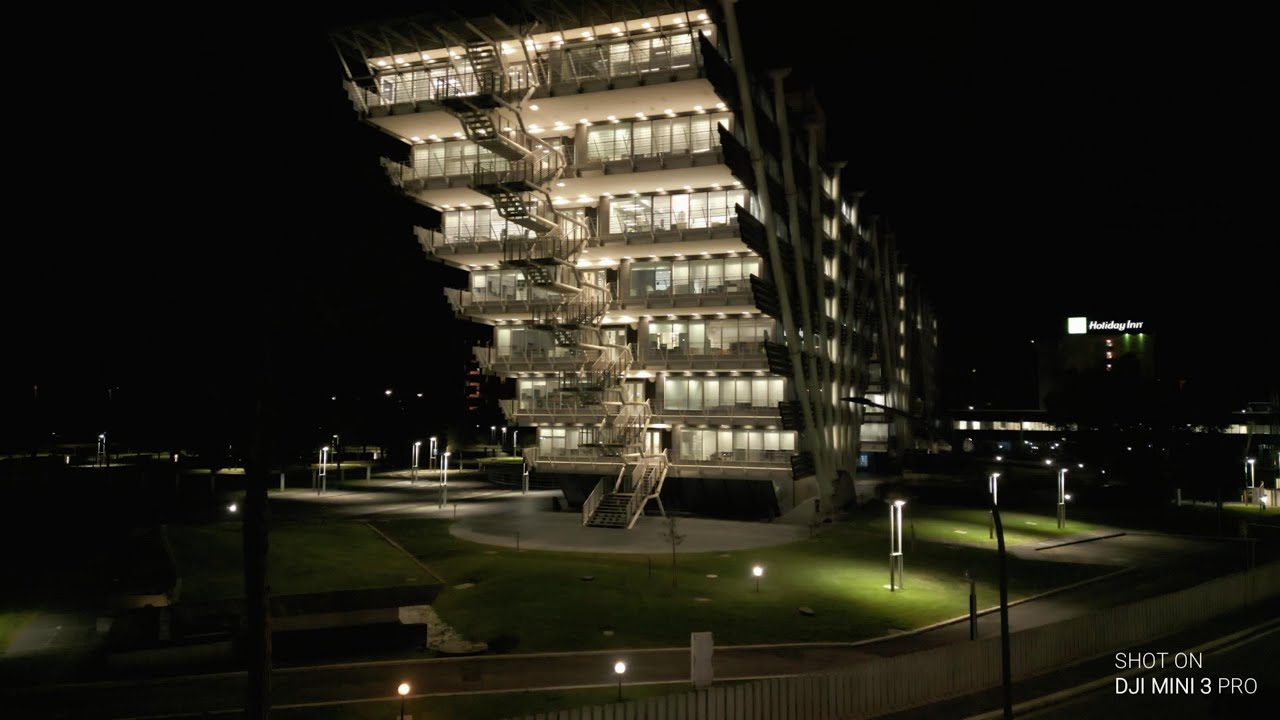 PALAZZO ESSO | PARCO DE' MEDICI | NIGHT FLIGHT | ROME | CINEMATIC 4K | DJI Mini 3 Pro