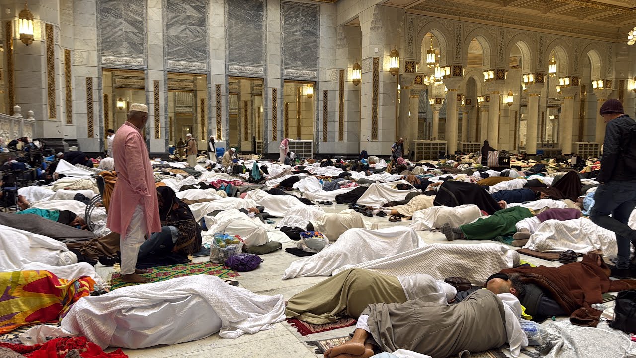HARAM🕋SHARIF | HARAM🕋FULL HO GIA DOOR DOOR TAK HAJI SHABAN NAMAZ E TARAVI 13 March 2026