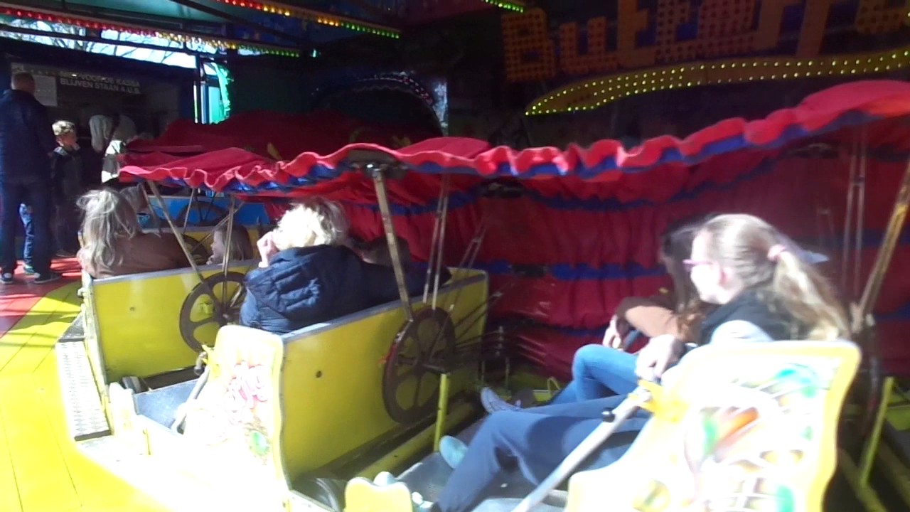 Butterfly - Rupsbaan - Dauphin - Kermis Baarn - 26 maart 2017 - www.hullygully.nl