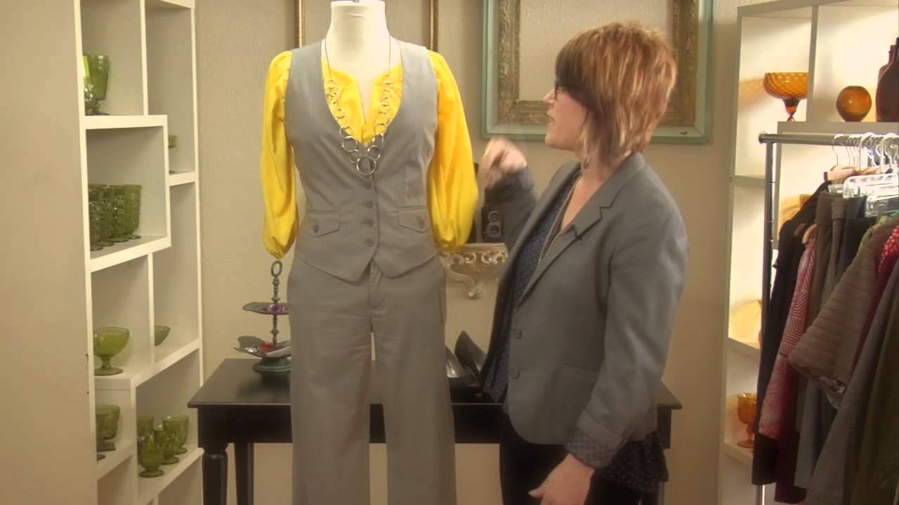 How to Dress Corporate Chic