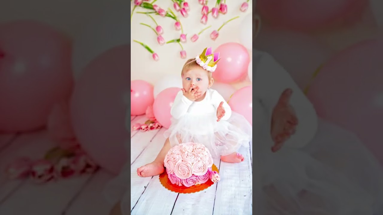 Cake Smash. 1 year old baby girl. Photo session